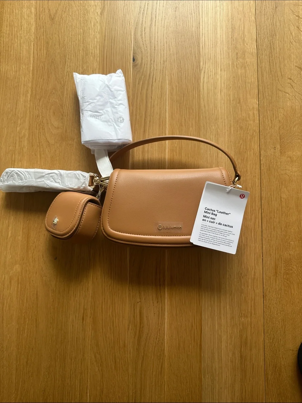NWT Lululemon Cactus “Leather” Mini Bag 1.2L Chestnut Brown/Gold - Picture 6 of 14